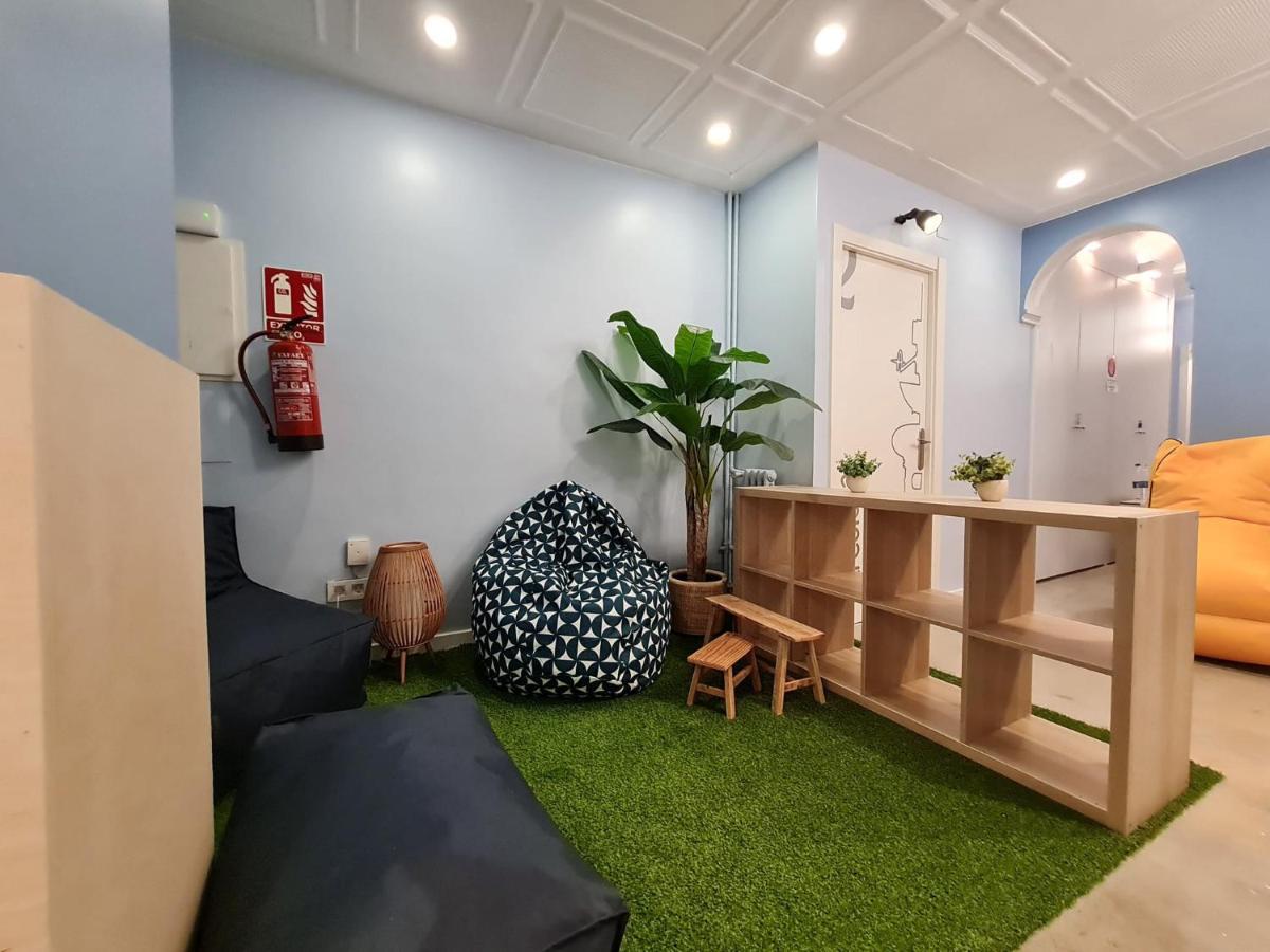 Az The Zity Hostel - Coliving Zaragoza Dış mekan fotoğraf