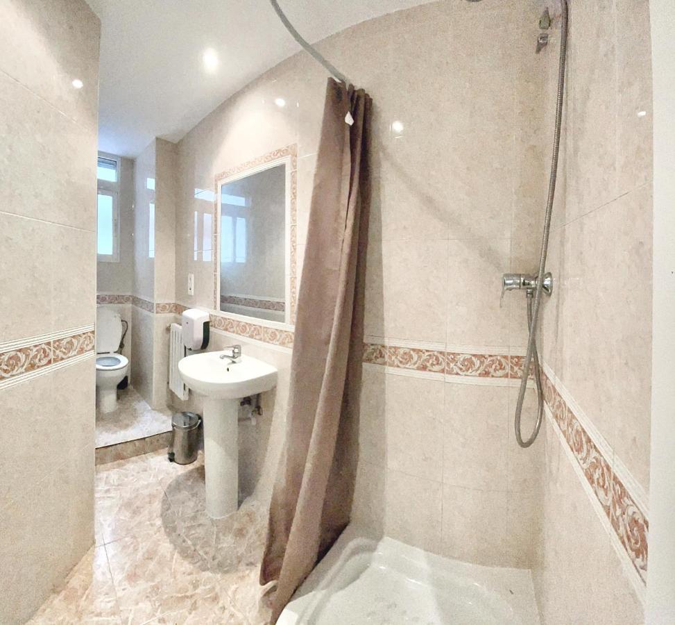 Az The Zity Hostel - Coliving Zaragoza Dış mekan fotoğraf