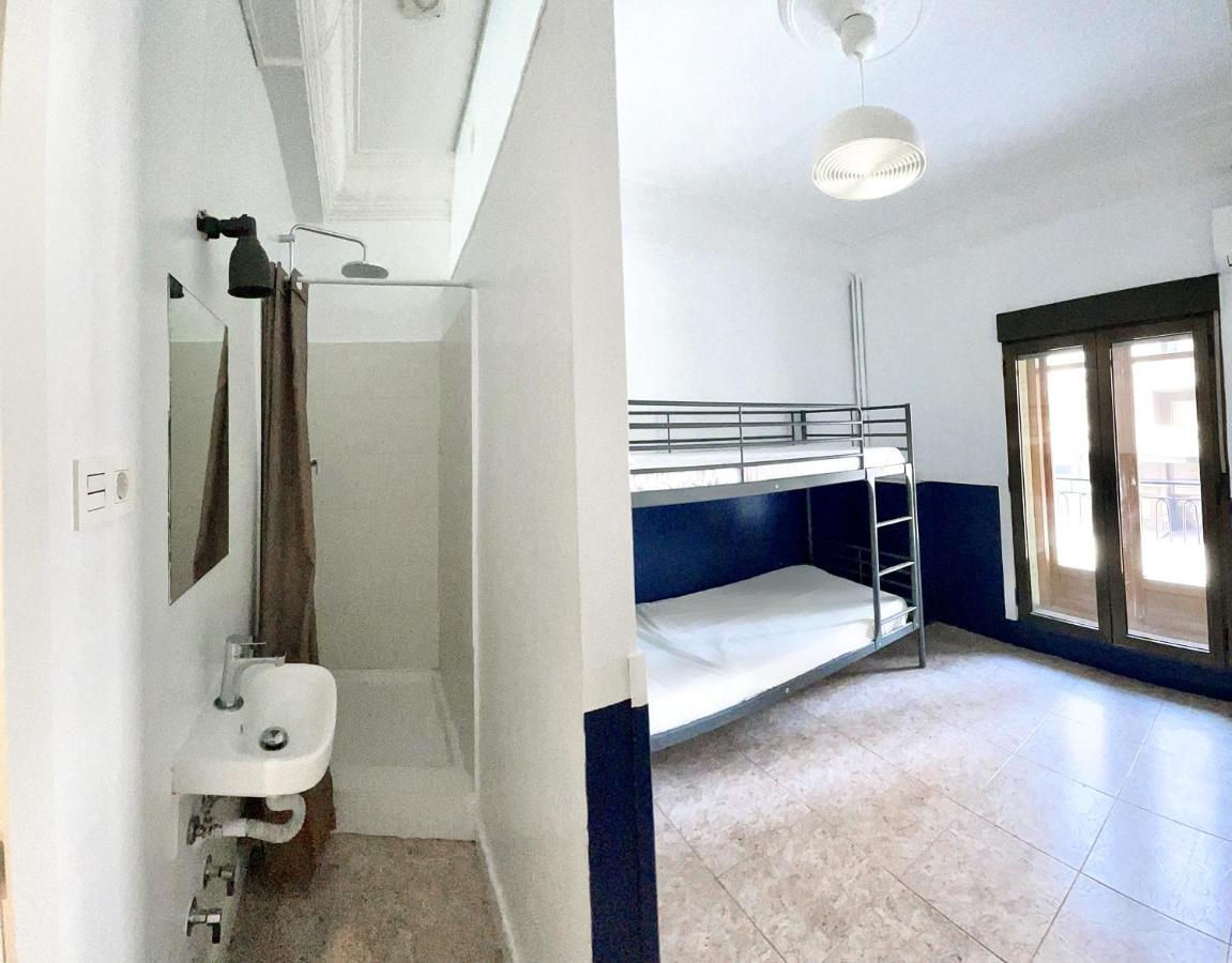 Az The Zity Hostel - Coliving Zaragoza Dış mekan fotoğraf